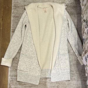 Jessica Simpson Cream Textured Cardigan